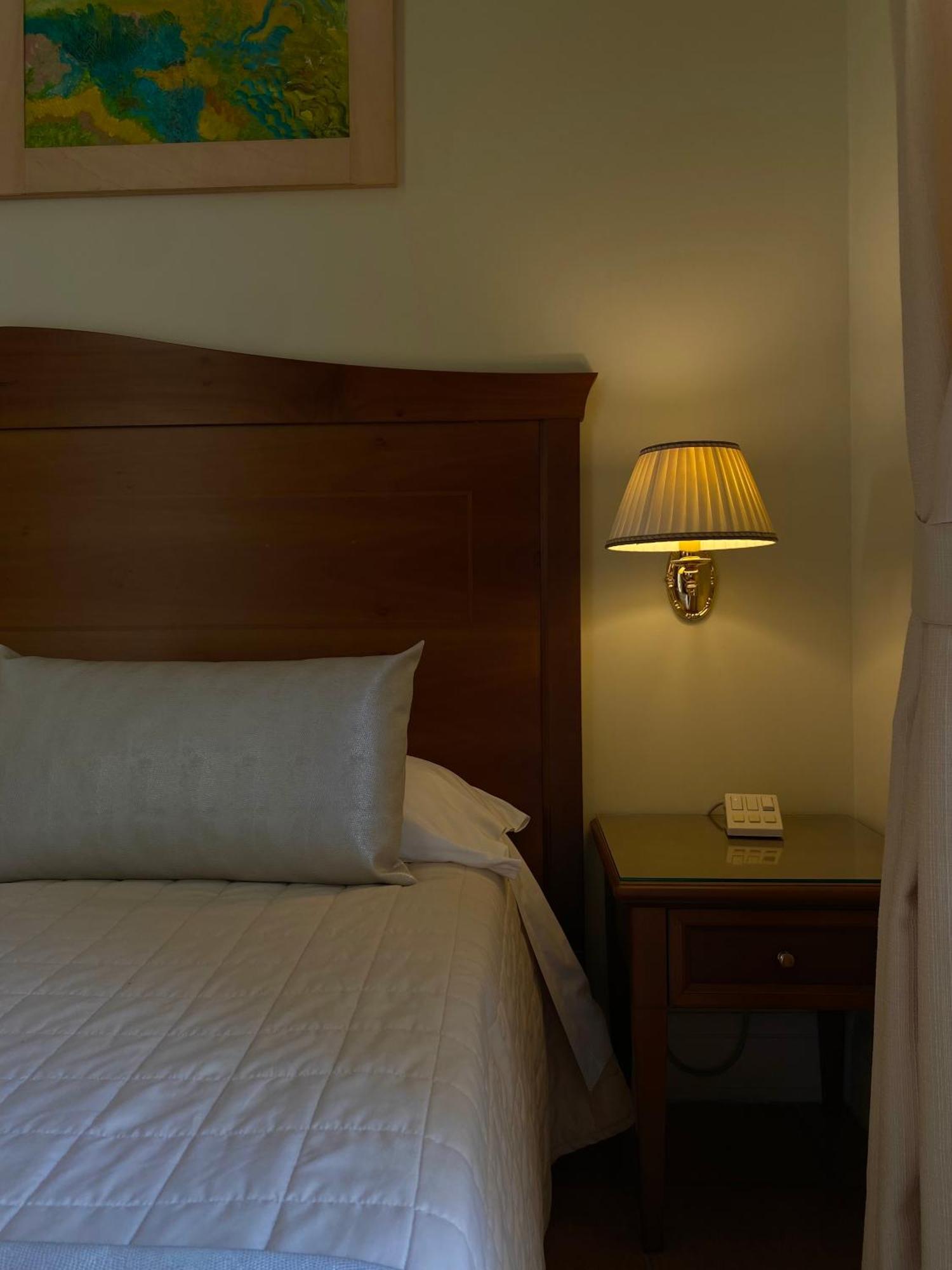 Hotel Akropolis - Museum Hotel Taranto Bagian luar foto
